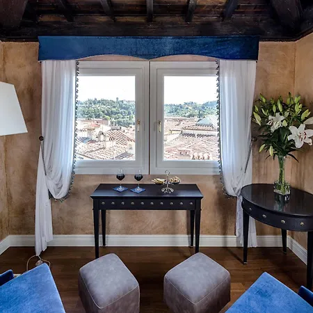 Hotel Palazzo Roselli Cecconi 3*