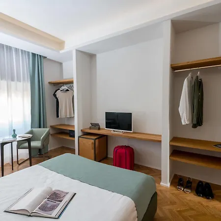 Relais Luce 3*