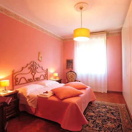 Medardo Rosso Apartment