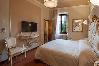 Agape - Art In Florence