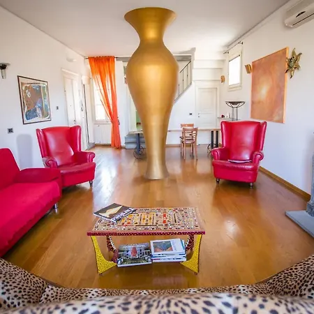 Acacia - Pandora Apartment