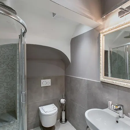Badia Fiorentina Couette-café 3*