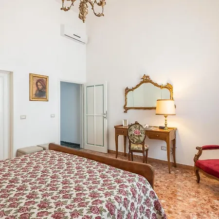 Casa Landini Apartment *