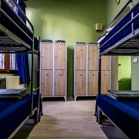 Hostel Santa Monaca