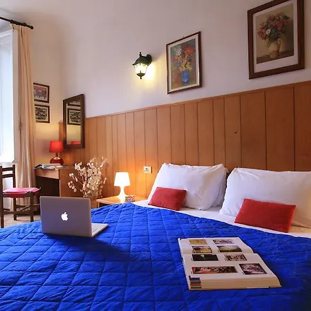 De' Pazzi Hotel 2*