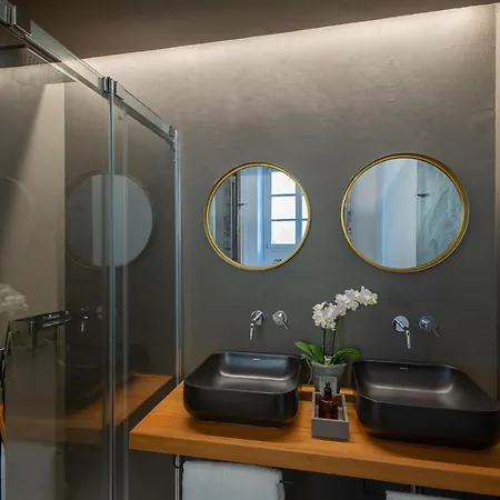 - Santospirito Exclusive Apartment