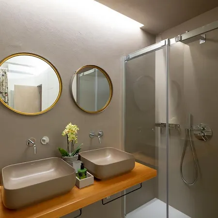 - Santospirito Exclusive * Firenze