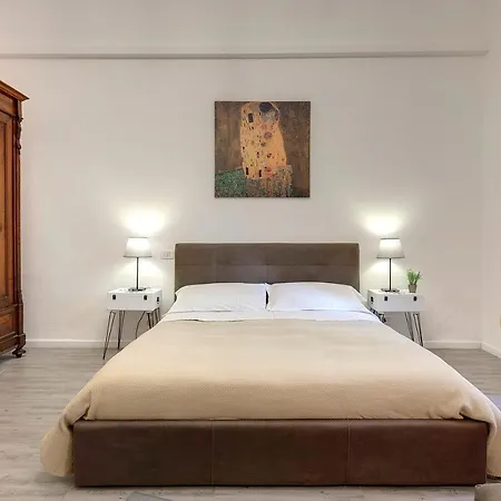 Apartment Sleep Tight