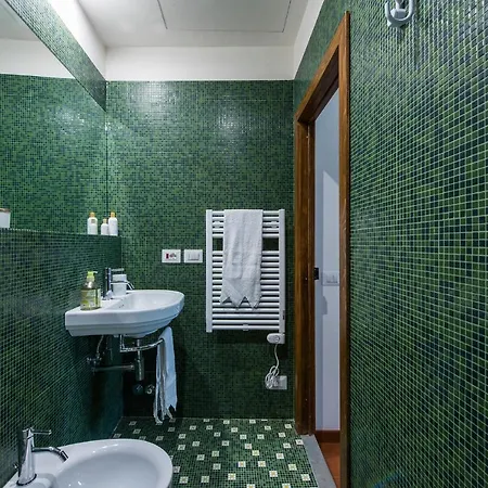 - Casa Tina