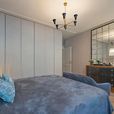 - Repubblica Exclusive Apartment