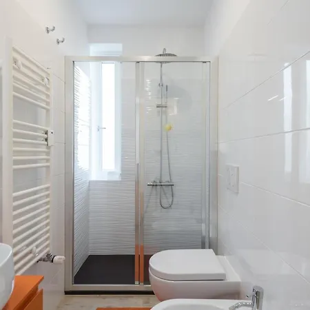 Cozy Alberti Lift, Terraces, Free Parking Apartment *