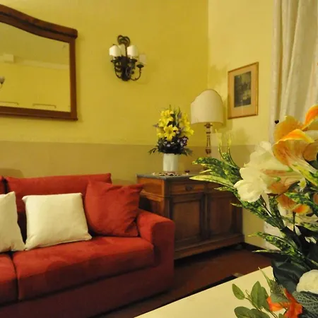 Apartment Giglio Florence