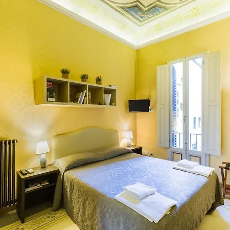 Cavour10 2* Firenze