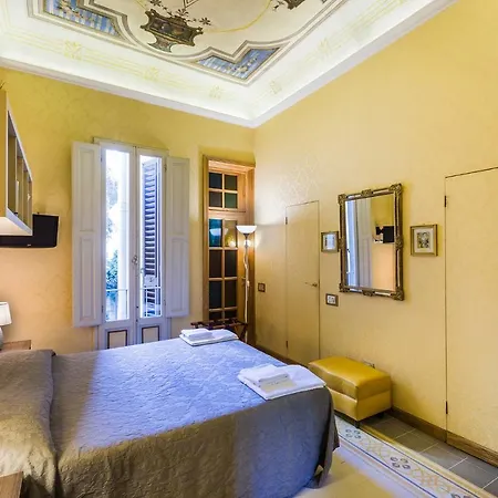 Cavour10 2* Firenze