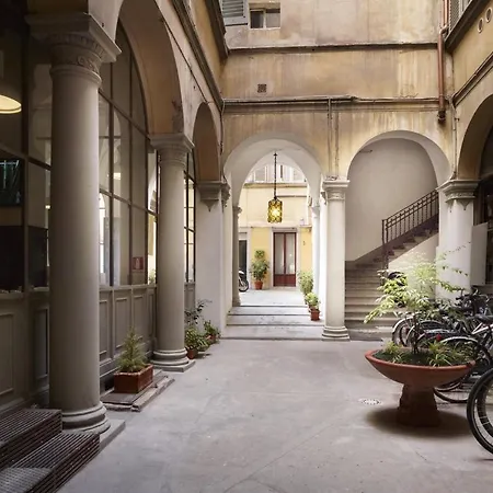 Mdr Duomo Apartment Florence