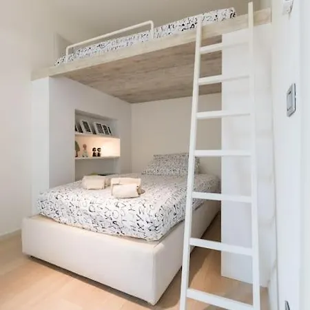 Luxury Boboli Terrace Apartment Florence
