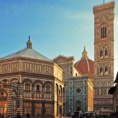 Piazza Del Carmine, Flo Apartment