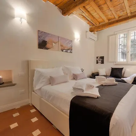 Apartment Piazza Del Carmine, Flo