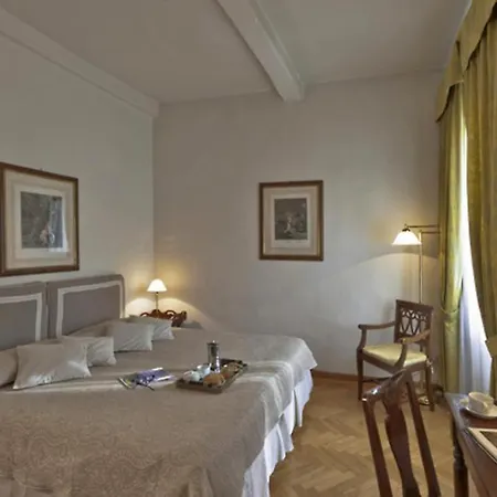 Oriuolo Giotto Apartment *