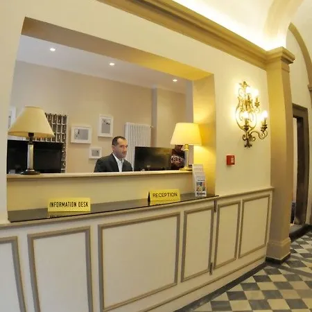Hhb Hotel 3*