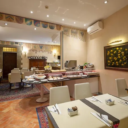 Hotel Davanzati 3*