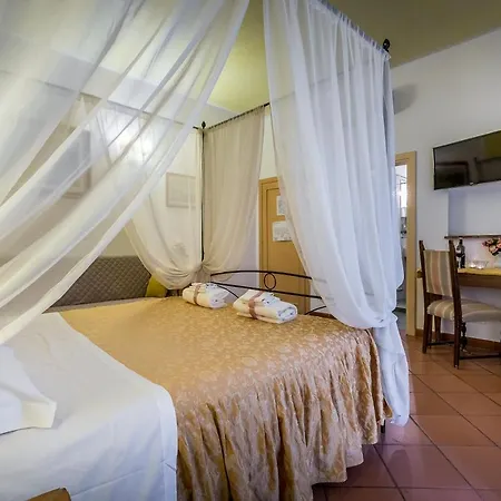 Dimora Altea Bed & Breakfast 3*