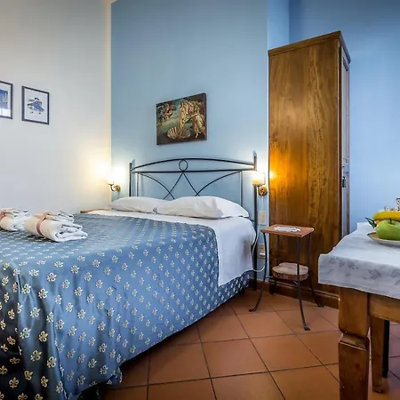Bed & Breakfast Dimora Altea 3*