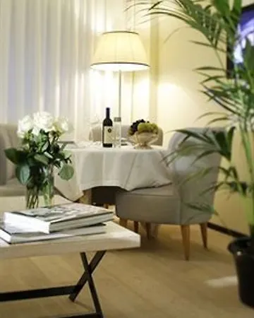 Ponte Vecchio Suites&spa 4* Firenze