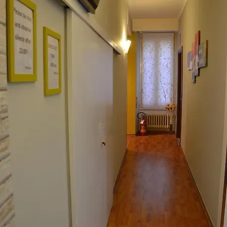 Leonardo Tourist House *