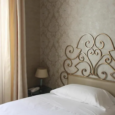 酒店 C-hotels De Rose Palace 4*
