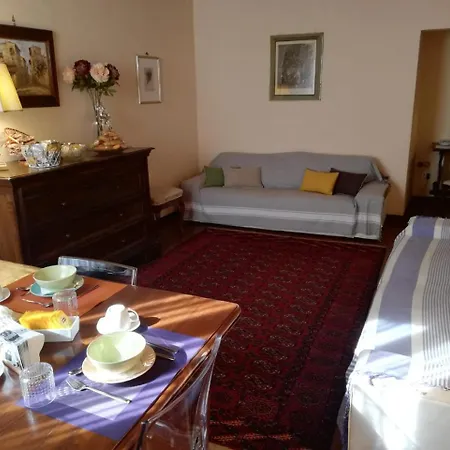 Bed & Breakfast La Rosa Townhouse