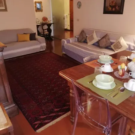 La Rosa Townhouse 3* Florence