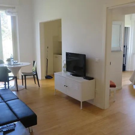 Le Statue Apartment