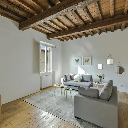 Apartment - Oltrarno Elegance