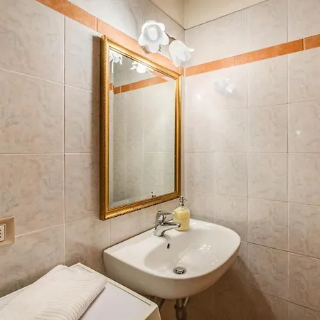 Apartment Dante States Florence