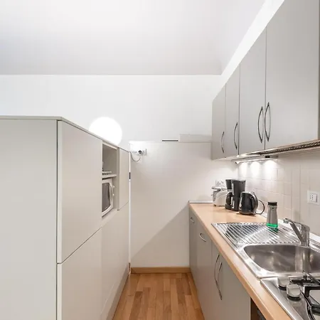Apartment Design Florence- City Center