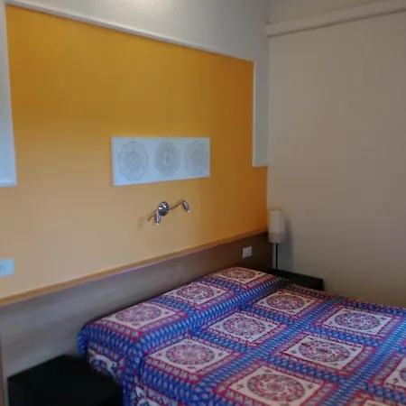 Residenza Le Rondini بيت ضيافة