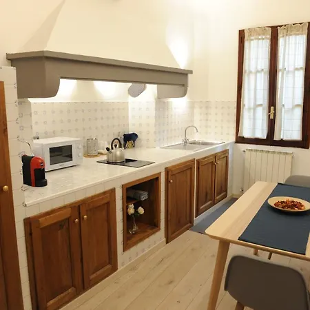 Guest house Domus Plaza *