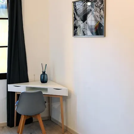Guest house Domus Plaza *