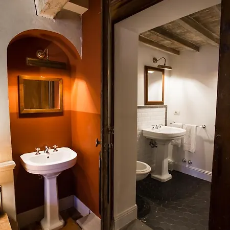 Bed & Breakfast Oltrarno Splendid 3*