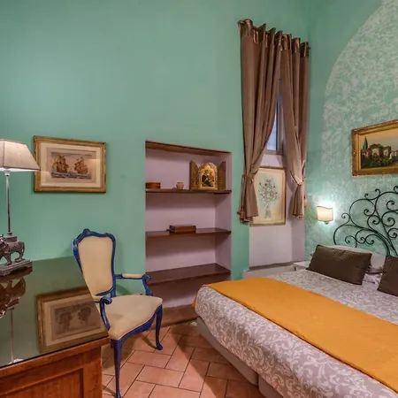 Dante States Apartment