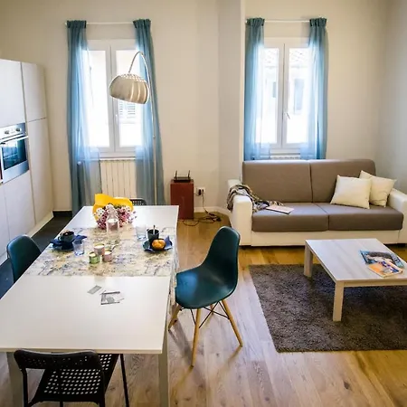 Acacia - Dalia Apartment Florence
