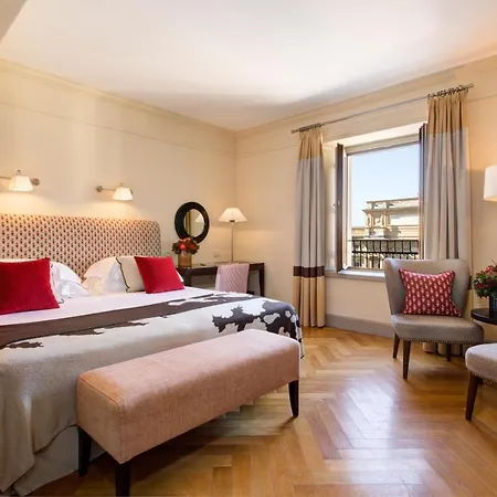 Rocco Savoy Firenze
