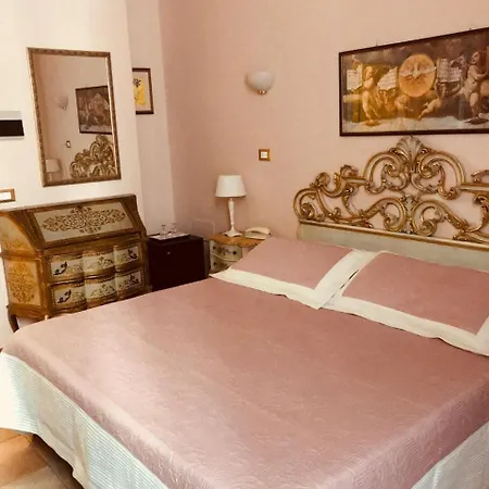Hotel Liana 3*