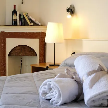 Residenza Le Rondini 3* فلورنس