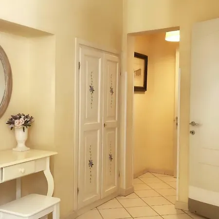 Bed & Breakfast Life Style Novecento 2*