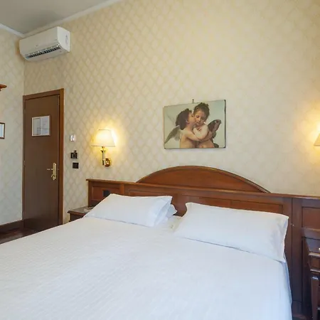 Boccaccio Hotel