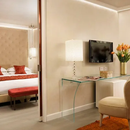 Hotel Ponte Vecchio Suites&spa 4*