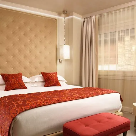 Hotel Ponte Vecchio Suites&spa 4*