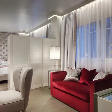 Ponte Vecchio Suites&spa 4*